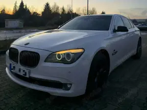 BMW 740