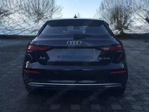 Audi A3 A3 30 TFSI Limousine S tronic advanced