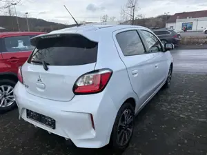 Mitsubishi Space Star Select+ CVT Bild 5