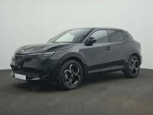 Alfa Romeo Junior Ibrida 1.2 VGT 48V-Hybrid 107 kW Ti