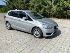 BMW 220