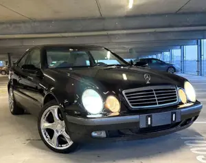 Mercedes-Benz CLK 200