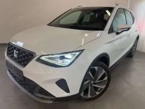 SEAT Arona FR 1.5 TSI DSG AHK LED KAMERA 18" NAVI ACC
