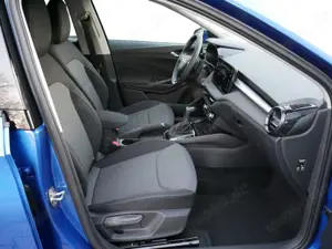Skoda Fabia 1.0 TSI DSG Balance SHZ NAVI ACC LED Bild 2