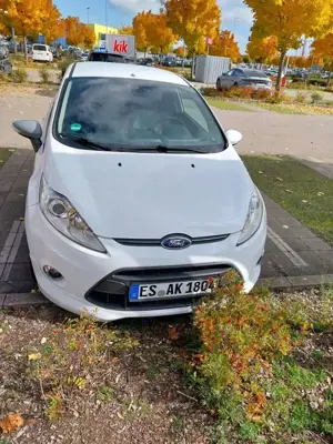 Ford Fiesta Fiesta 1.4 Autom. Titanium Bild 2