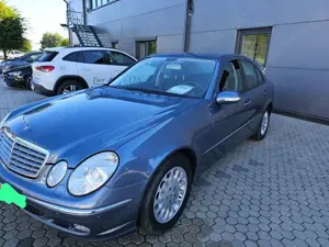 Mercedes-Benz E 200 Kompressor Automatik Elegance