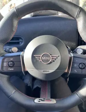 MINI John Cooper Works Mini Cooper S - John Cooper Works Trim Bild 4