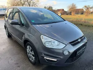 Ford S-Max S-MAX 2.0 TDCI *AHK*NAVI* Business Edition Bild 3
