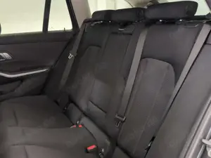 BMW 320 d xDrive Touring Navi/Laser/RFK/HuD/SHZ Navi/Laser Bild 4