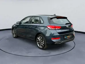 Hyundai i30 Aut. KAMERA CARPLAY ACC DAB SHZ NUR 18TKM! Bild 3