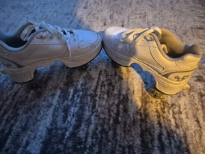 verkaufe schuhe mit rollen 