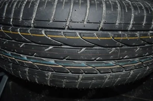 215 60 R17 96V Bridgestone Duller Sommerreifen
