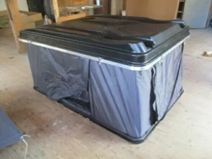 Hartschalen-Autodachzelt 140cm x 215cm neu ab Lager verfügbar