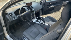 Volvo C30 D2 Kinetic TÜV 12.2026 Bild 6