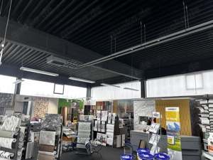 Vielseitig nutzbare Gewerbehalle   beheizt, große Tore, Einzelhandelsgenehmigung vorhanden Bild 10