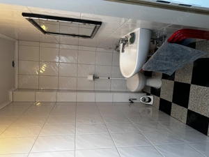 Vielseitig nutzbare Gewerbehalle   beheizt, große Tore, Einzelhandelsgenehmigung vorhanden Bild 5