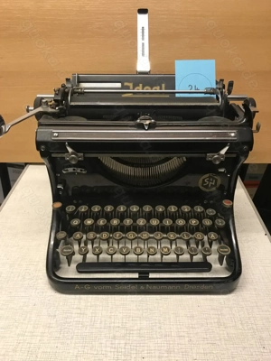 IDEAL Naumann Schreibmaschine Bj. 1936