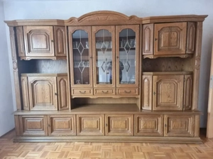 Massiver Wohnzimmerschrank Holz, L: 3,30m x B: 0,55m x H: 2,15m