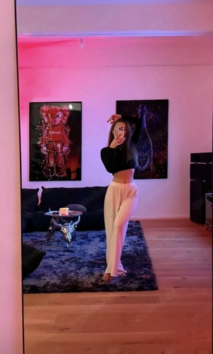 Biete Bilder und vieles mehr an :)