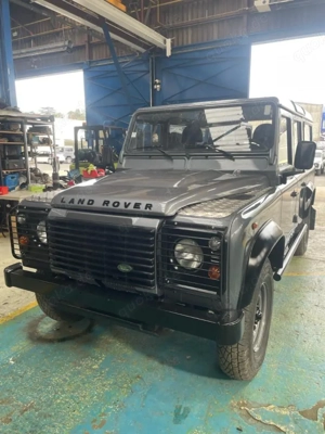 LAND ROVER Defender 110 - 2009