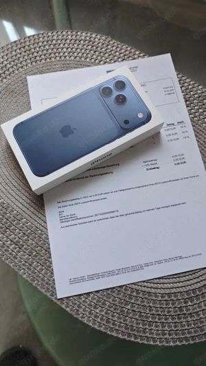Ich verkaufe ein neu versiegeltes iPhone 17 Pro Max 256 GB. Kaufdatum: 16.02.2026. Mit Rechnung.Appl