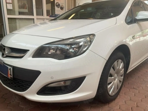 2015 Opel Astra 1.6 CDTI DPF Edition Bild 2