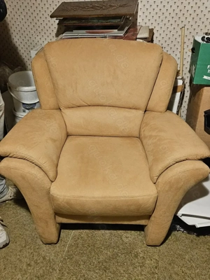 Eckcouch - Wohnlandschaft neuwertig mit Sessel  Bild 2