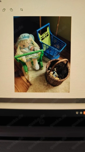   01.03. Hochwertiger Holz-Kaufladen m. Waage, Kasse & mehr