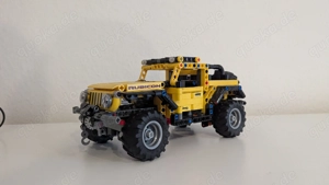LEGO 42122 Technic Jeep Wrangler, 4x4