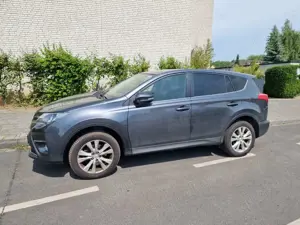 Toyota RAV 4 RAV 4 2.2 D-4D 4x4 Automatik Executive