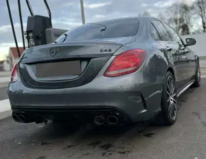 Mercedes-Benz C 43 AMG Mercedes-Benz C43 AMG | 08/2017 | TÜVService neu Bild 4