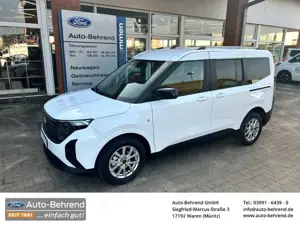 Ford Tourneo Courier Titanium Kamera Winterpaket