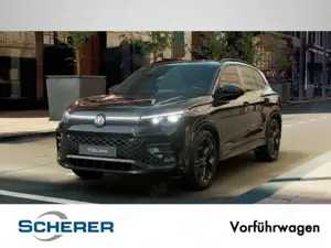 Volkswagen Tiguan R-Line BlackStyle,20",Sound,HuP,AHK,IQ-Li