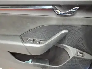 Skoda Octavia Octavia Combi 4x4 RS Plus AHK MATRIX DCC Bild 4