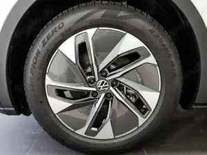 Volkswagen ID.4 Pure Performance Navi HuD Harman Bild 4