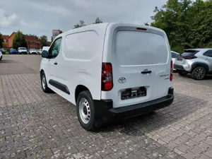 Toyota Proace City Electric (50 kWh) L1 Meister Bild 3