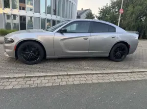 Dodge Charger Automatik 3.6 Tüv Carplay 20 Zoll Navi