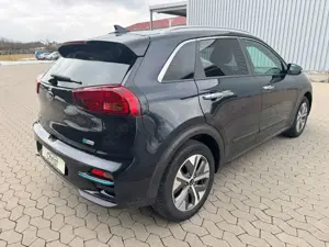 Kia Niro e-Niro Vision *3-Phasen*Kamera*Navi*LED* Bild 5
