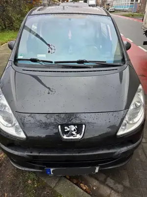 Peugeot 1007
