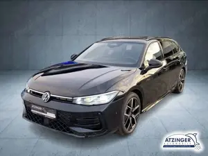 Volkswagen Passat R-Line 2,0l TDI DSG 4M AHK DCC Klima Navi Leder