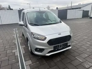 Ford Tourneo Courier Bild 4