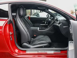 Mercedes-Benz CLE 200 Coupé AMG Sport Advanced+ Distr. LED Bild 3