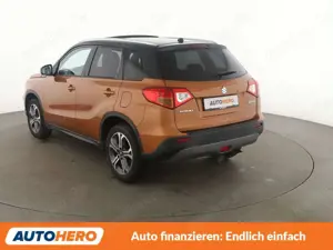 Suzuki Vitara 1.6 Comfort 4x2 Aut*NAVI*ACC*CAM*PDC*SHZ*AHK* Bild 4