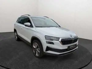 Skoda Karoq 1.5TSI DSG Style LED Navi Rear View SHZ Bild 3