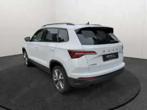 Skoda Karoq 1.5TSI DSG Style LED Navi Rear View SHZ Bild 4