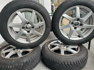 Bridgestone 175 65 15 M+S mit Alu Felgen Origianal