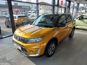 Suzuki Vitara 1.4 Mild-Hybrid Comfort 4x2 KAM LED SHZ Car Play S Bild 2