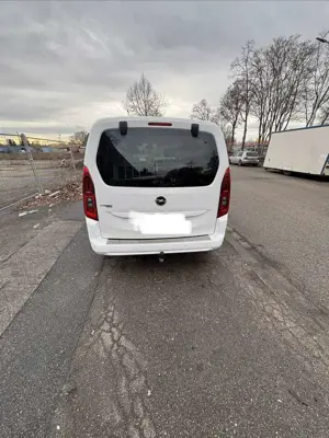 Opel Combo Life XL 1.5 D Start/Stop Edition Bild 5