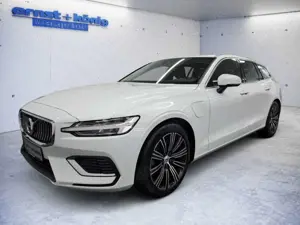 Volvo V60 T6 AWD Recharge Plus Bright NAVI RFK SHZ