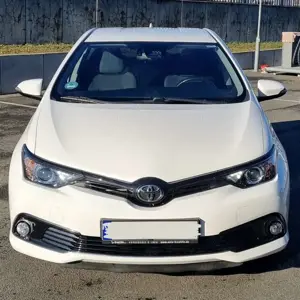 Toyota Auris 1.2 Turbo Team Deutschland